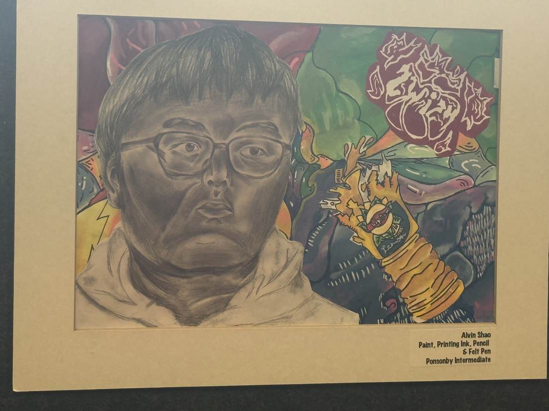 Alvin 的展览自画像作品